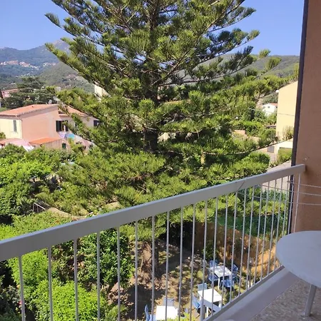 Imperia فندق